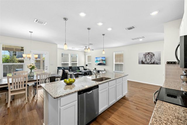 1124 Aronia LN, Georgetown, TX 78626