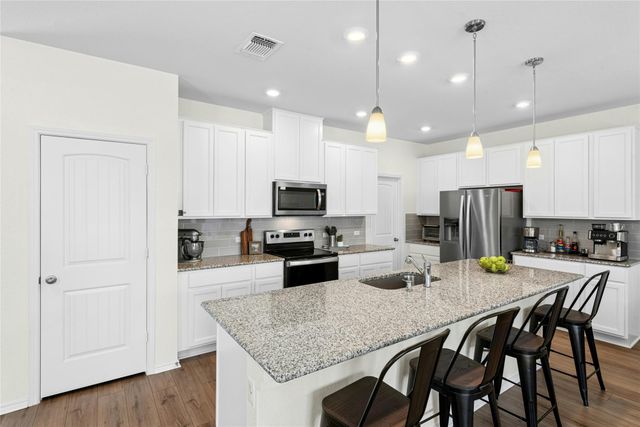 1124 Aronia LN, Georgetown, TX 78626