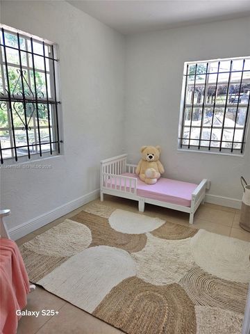1321 NW 82nd St, Miami, FL 33147