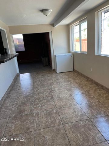 6142 E 20TH Street, Tucson, AZ 85711