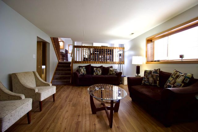 9906 Branton Avenue, Highland, IN 46322