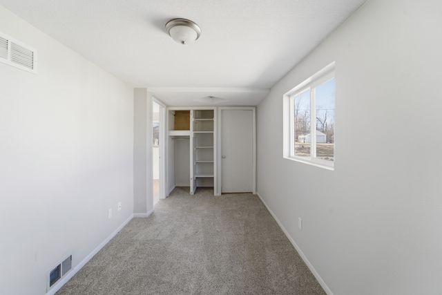 2415 38th Street, Des Moines, IA 50310