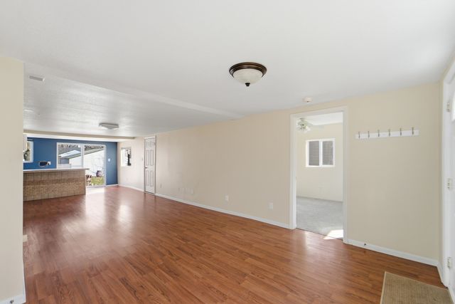 2415 38th Street, Des Moines, IA 50310