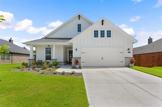 1420 Whitetail Lane, Azle, TX 76020