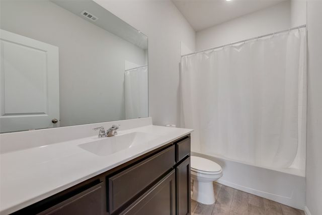 9704 New Bern Drive, Fort Worth, TX 76108