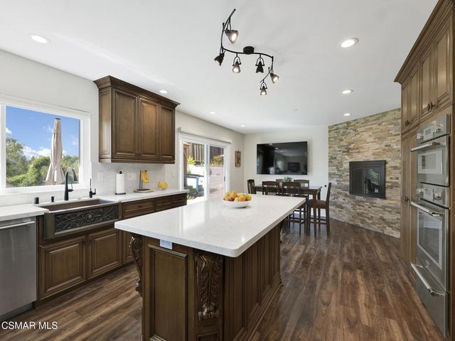 863 Falmouth Street, Thousand Oaks, CA 91362