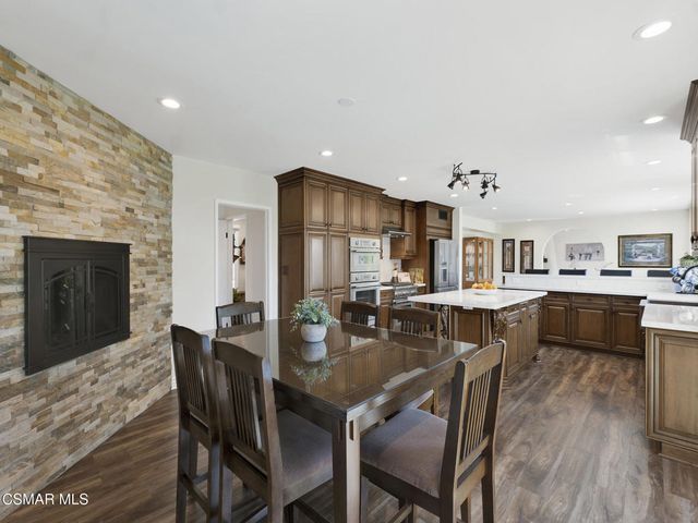 863 Falmouth Street, Thousand Oaks, CA 91362