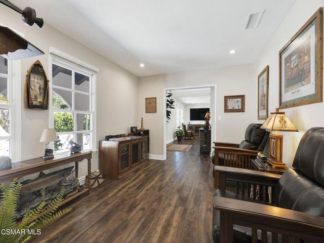 863 Falmouth Street, Thousand Oaks, CA 91362