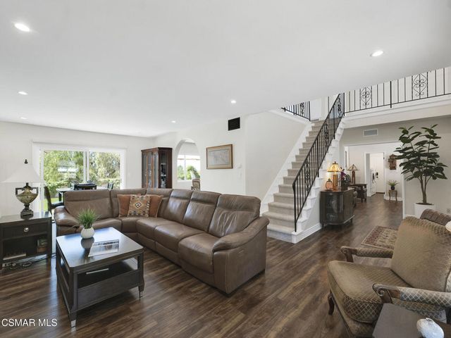 863 Falmouth Street, Thousand Oaks, CA 91362