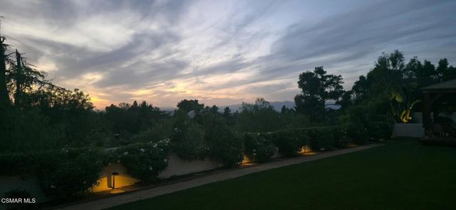 863 Falmouth Street, Thousand Oaks, CA 91362