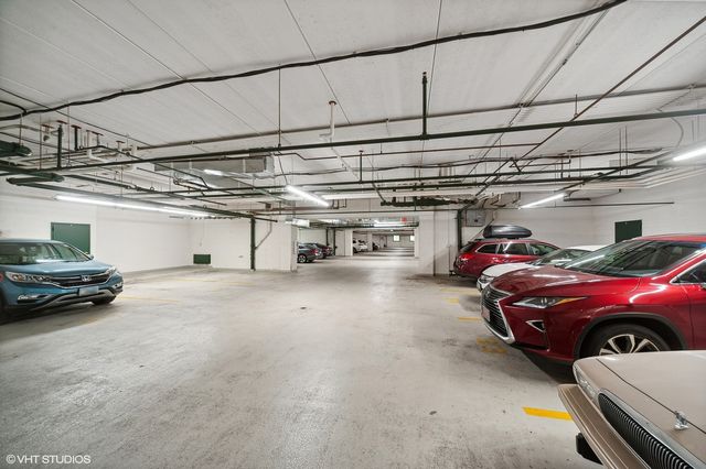 770 Pearson Street 209, Des Plaines, IL 60016