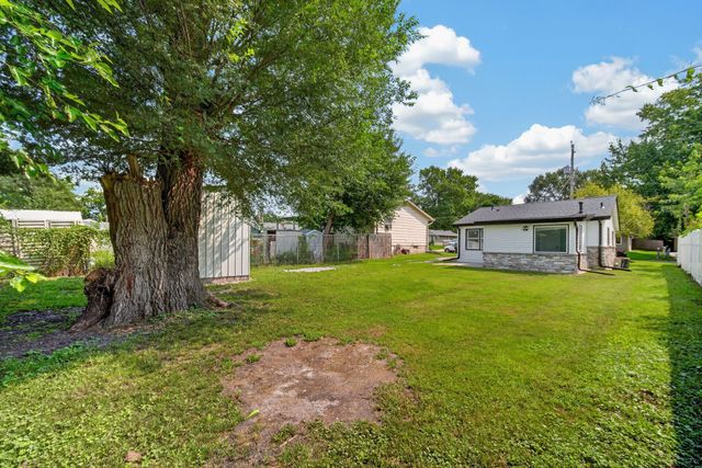 2504 E 37th Street, Des Moines, IA 50317