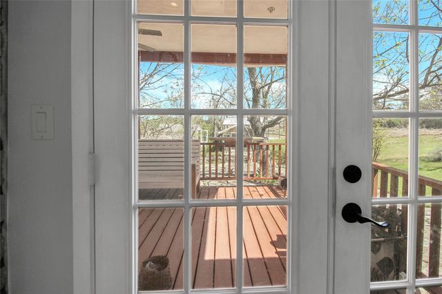 6400 Fm 1105, Georgetown, TX 78626