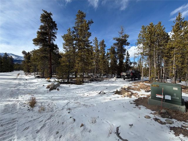 379 Peak View Dr, Leadville, CO 80461