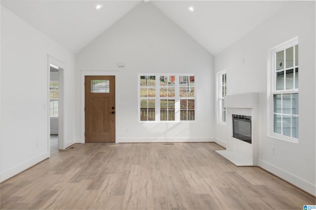 920 47TH WAY S, Birmingham, AL 35222