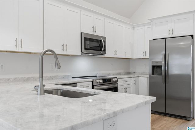 920 47TH WAY S, Birmingham, AL 35222