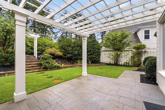 1204 Woodlawn Drive NE, Marietta, GA 30068