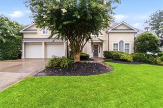 1204 Woodlawn Drive NE, Marietta, GA 30068