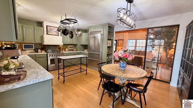 130 Crosscreek Road, Cadiz, KY 42211