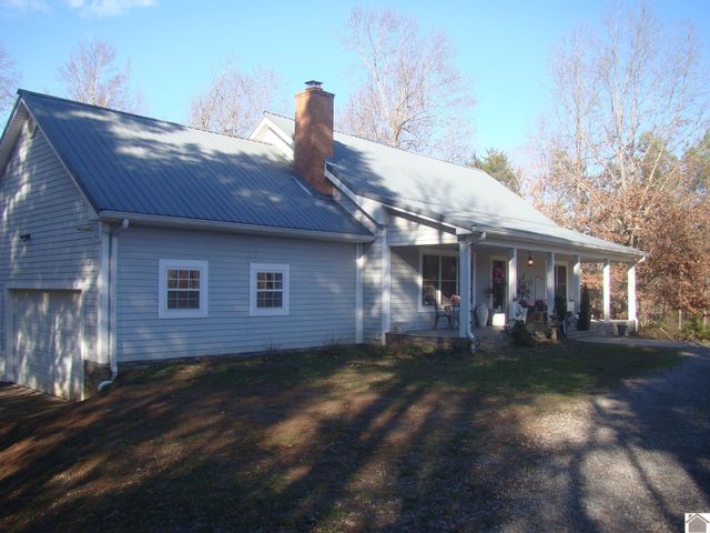 130 Crosscreek Road, Cadiz, KY 42211