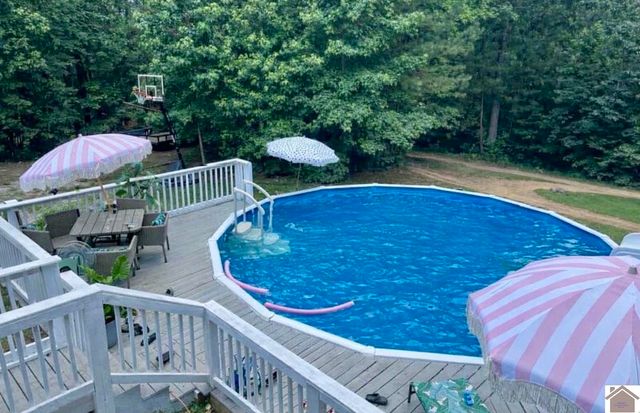 130 Crosscreek Road, Cadiz, KY 42211