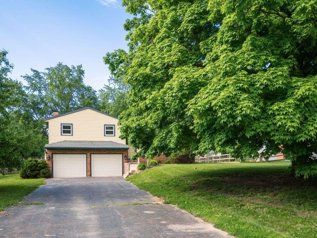 4889 Hayes Road, Groveport, OH 43125