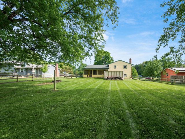 4889 Hayes Road, Groveport, OH 43125