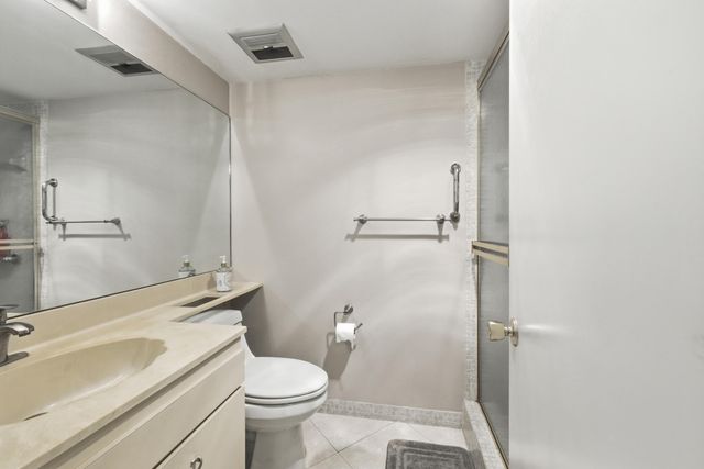 615 N Riverside Drive 301, Pompano Beach, FL 33062