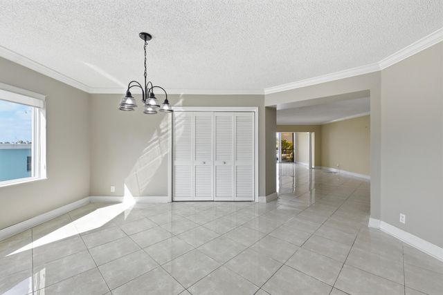 615 N Riverside Drive 301, Pompano Beach, FL 33062