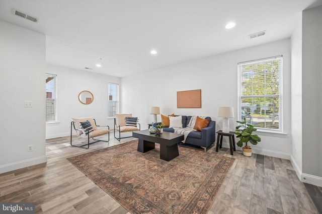 8227 WHITE STAR XING, Pasadena, MD 21122