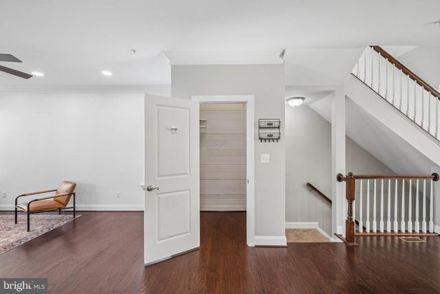 8227 WHITE STAR XING, Pasadena, MD 21122