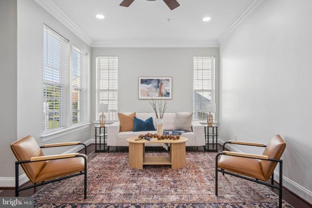 8227 WHITE STAR XING, Pasadena, MD 21122