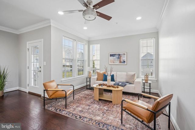 8227 WHITE STAR XING, Pasadena, MD 21122
