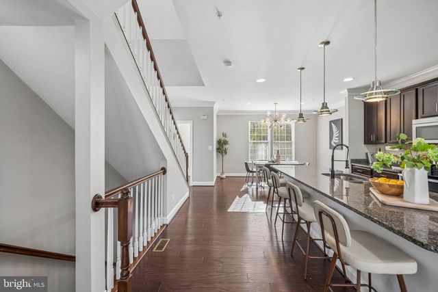 8227 WHITE STAR XING, Pasadena, MD 21122