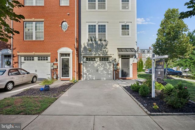 8227 WHITE STAR XING, Pasadena, MD 21122