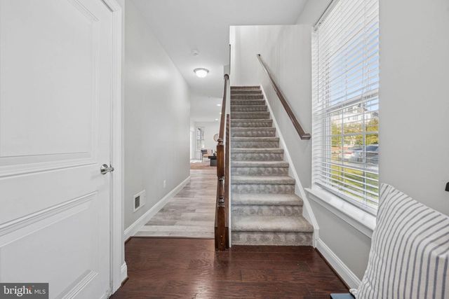 8227 WHITE STAR XING, Pasadena, MD 21122