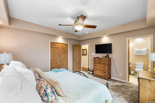 1130 Crossbow, Canyon Lake, TX 78133