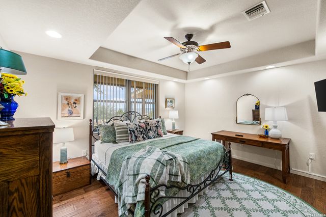 1130 Crossbow, Canyon Lake, TX 78133