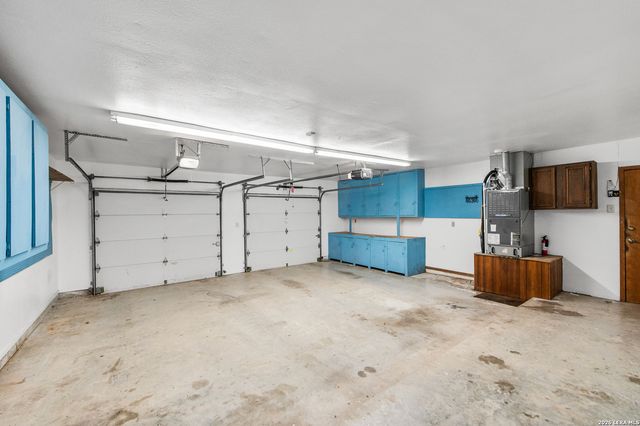 1130 Crossbow, Canyon Lake, TX 78133