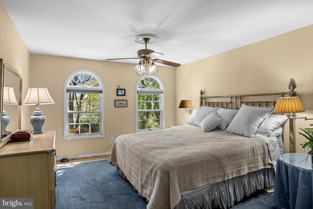 206 CROYDEN DR, Cherry Hill, NJ 08003