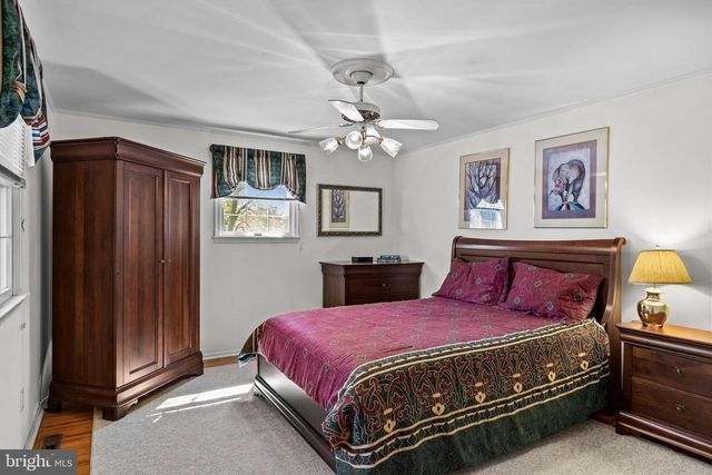 206 CROYDEN DR, Cherry Hill, NJ 08003