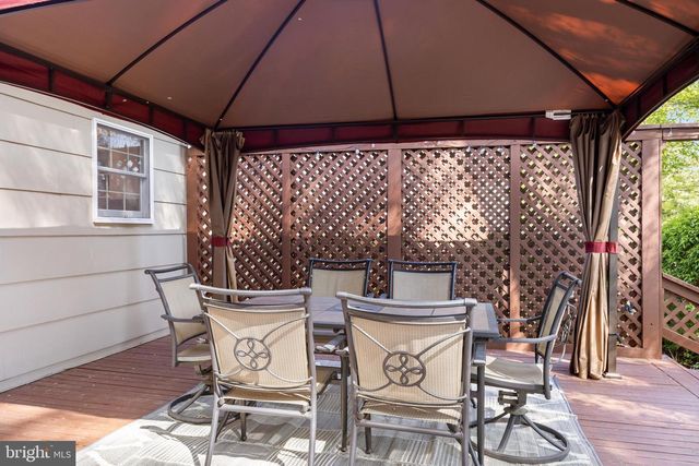 206 CROYDEN DR, Cherry Hill, NJ 08003