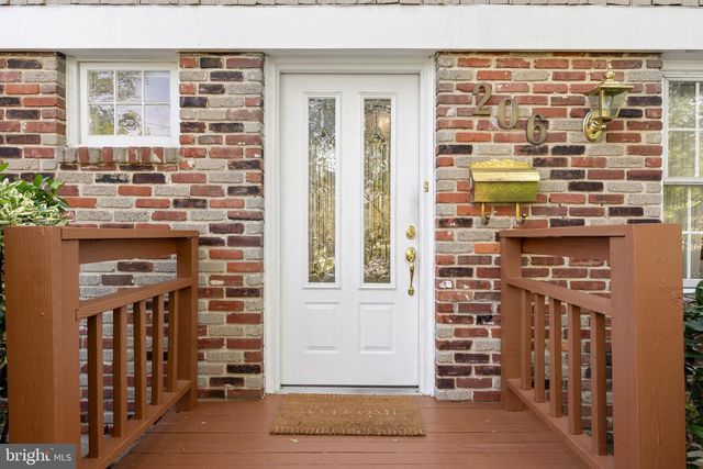 206 CROYDEN DR, Cherry Hill, NJ 08003