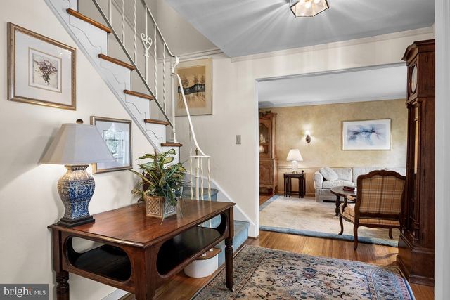 206 CROYDEN DR, Cherry Hill, NJ 08003