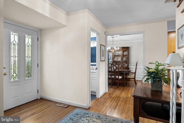 206 CROYDEN DR, Cherry Hill, NJ 08003