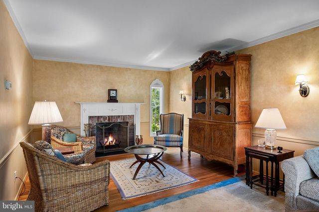 206 CROYDEN DR, Cherry Hill, NJ 08003