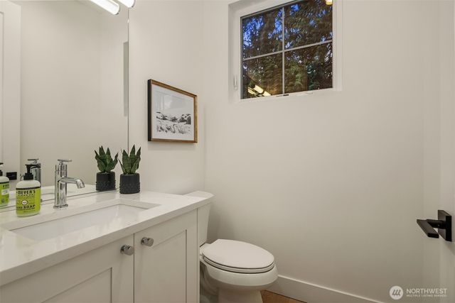 12105 NE 105th Street, Kirkland, WA 98033