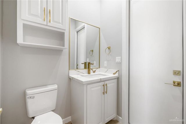 8046 N 49th Lane, Mcallen, TX 78504