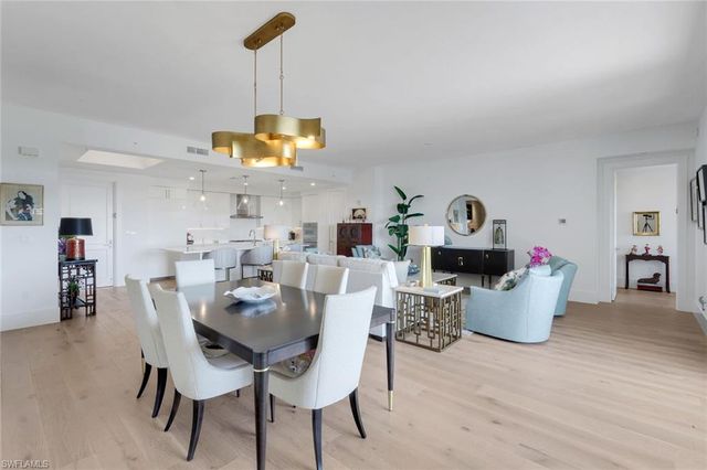 1125 Central AVE 571, Naples, FL 34102