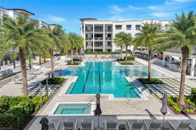 1125 Central AVE 571, Naples, FL 34102